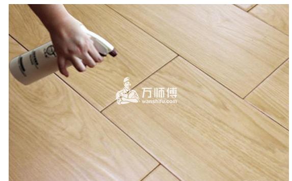 木地板日常保养攻略,落实四条方法,永享其亮度！